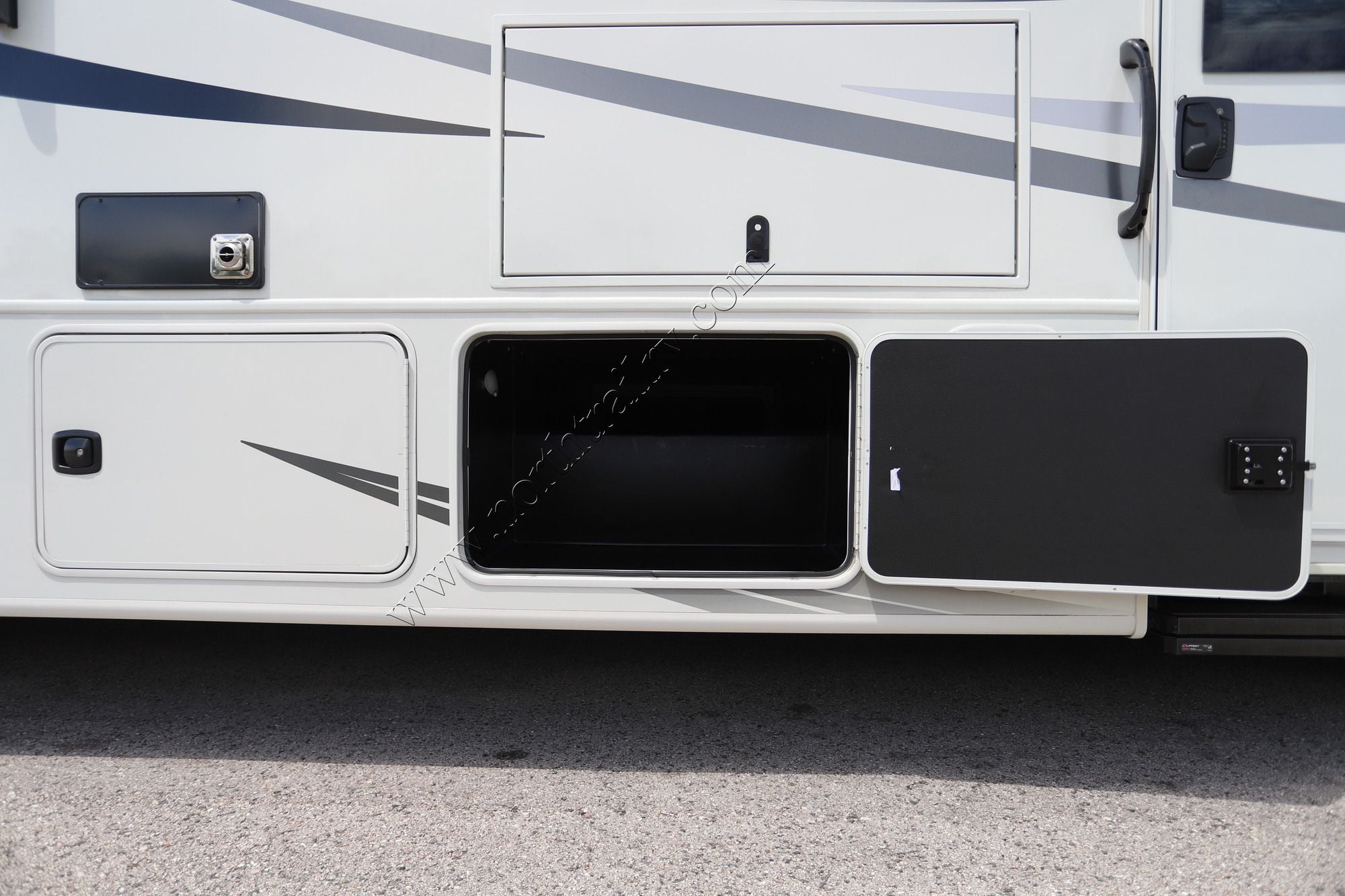 Used 2024 Entegra Vision Xl 36A Class A  For Sale