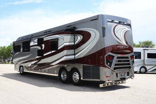 2022 Newmar Dutch Star 4326