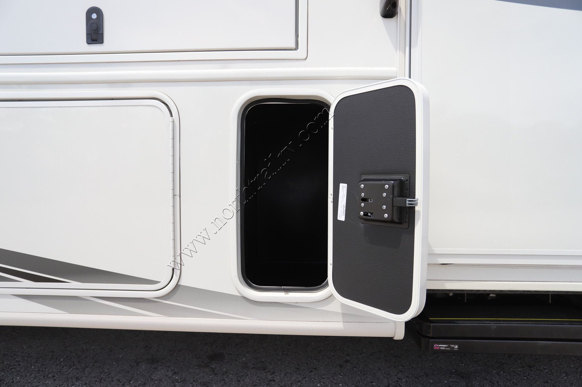 Used 2024 Entegra Vision Xl 36A Class A  For Sale