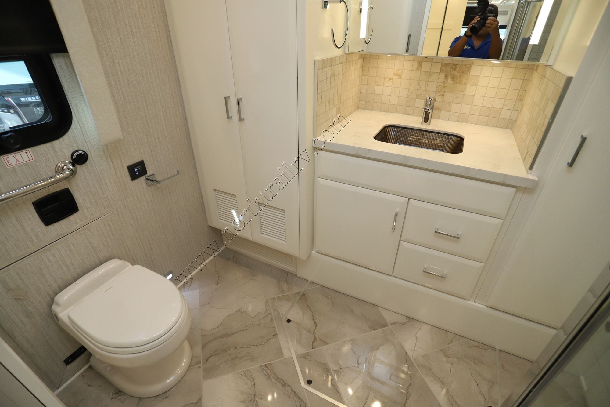 New 2027 Newmar Mountain Aire 4118 Class A  For Sale