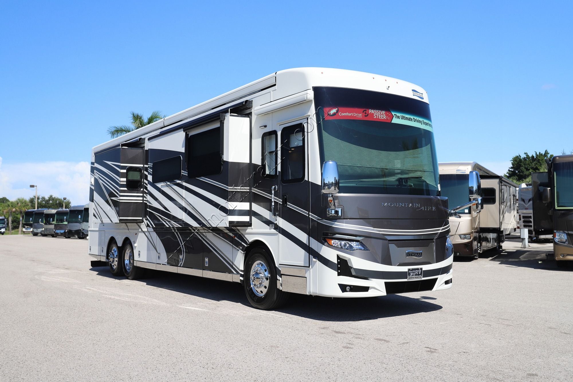 New 2027 Newmar Mountain Aire 4118 Class A  For Sale