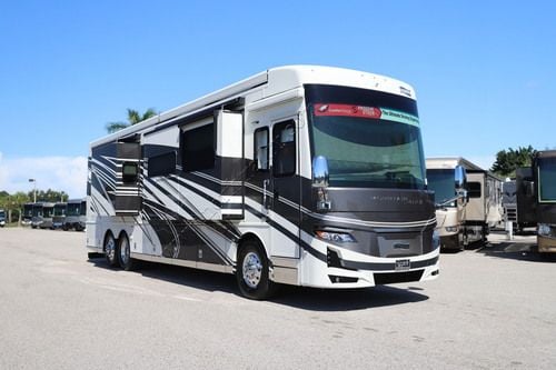 2027 Newmar Mountain Aire 4118