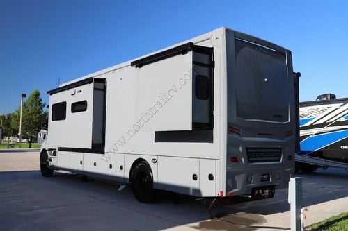2027 Renegade Rv Explorer 38EMB