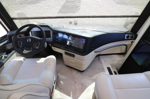 2027 Newmar Mountain Aire 4118