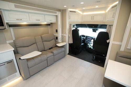 2027 Renegade Rv Explorer 38EMB