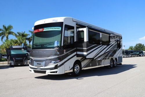 2027 Newmar Mountain Aire 4118