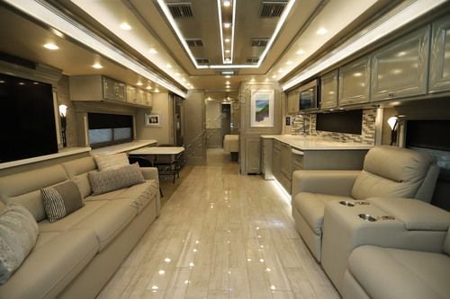 2021 Tiffin Motor Homes Phaeton 44OH
