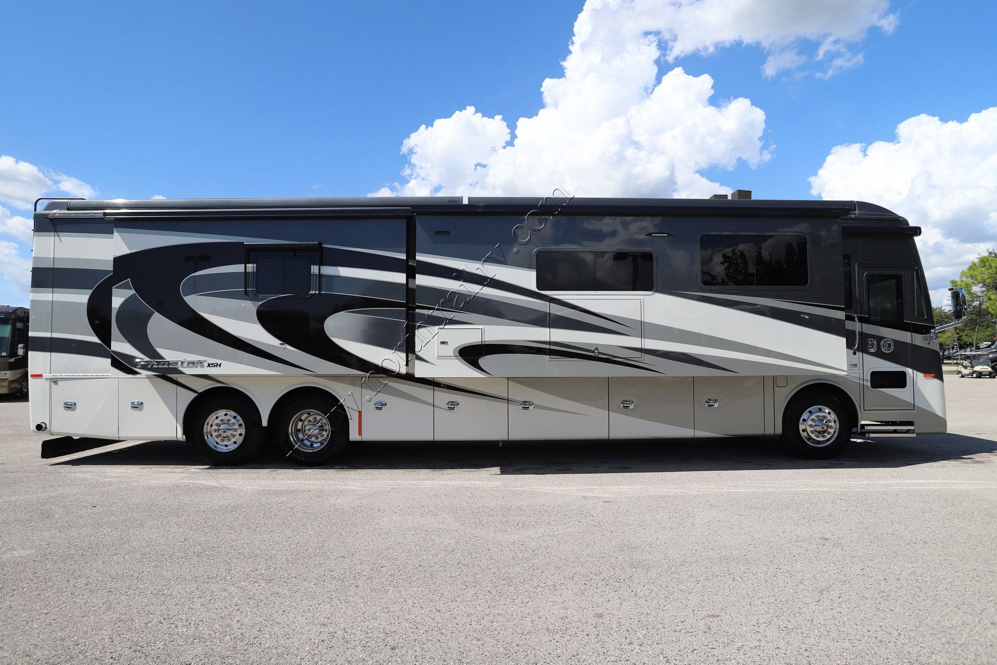 Used 2021 Tiffin Motor Homes Phaeton 44OH Class A  For Sale