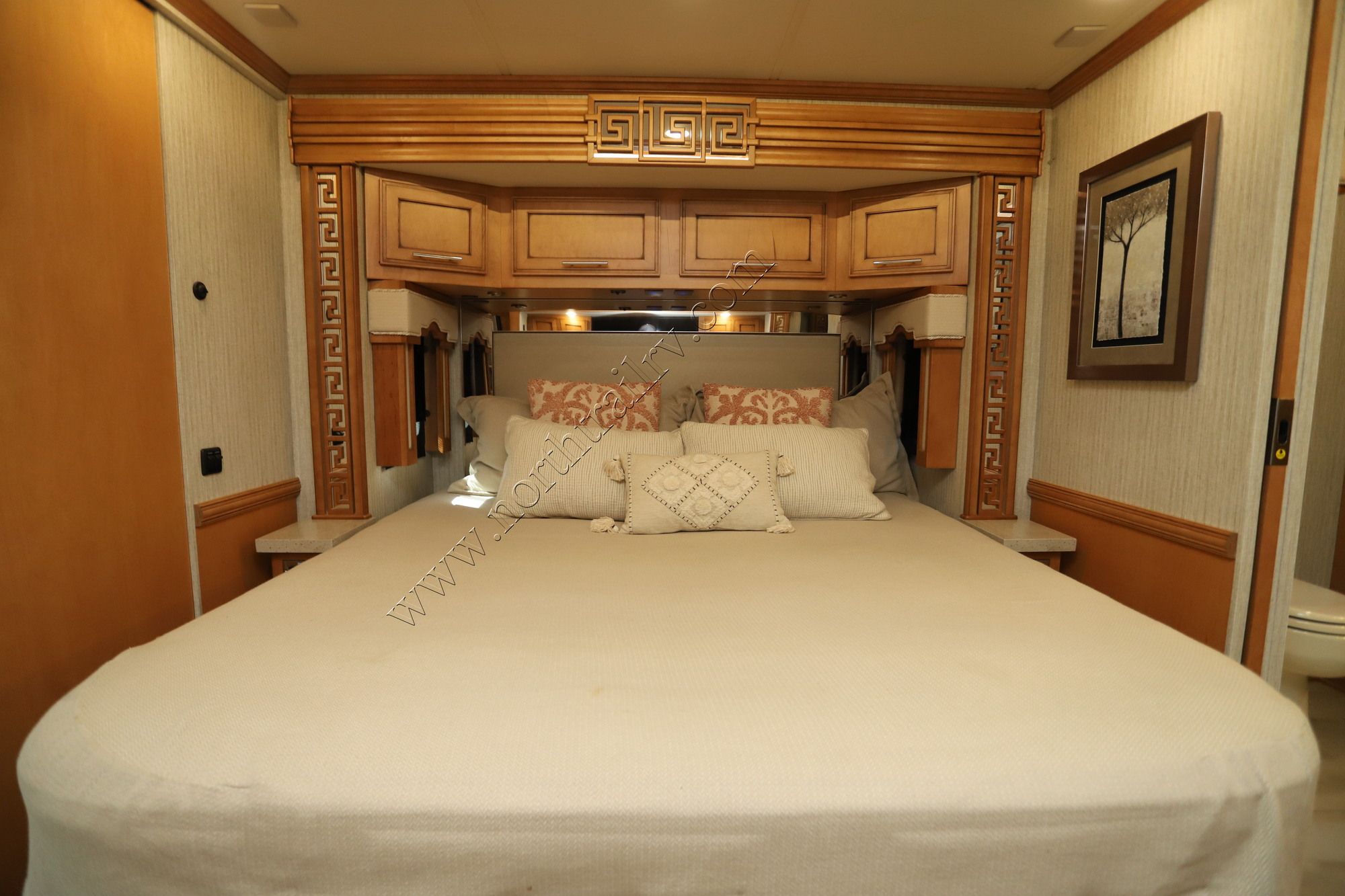 Used 2022 Newmar Ventana 4037 Class A  For Sale