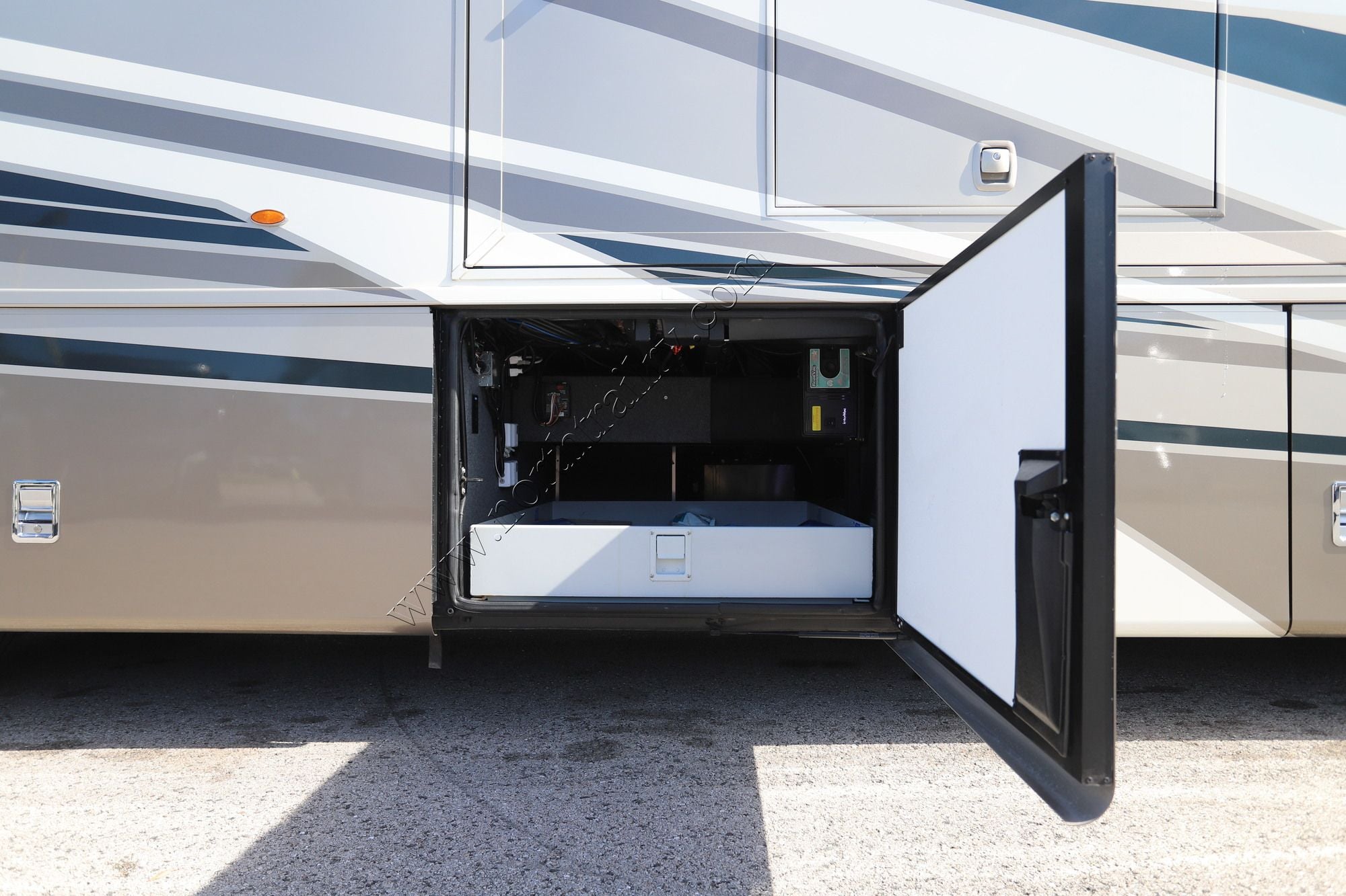 Used 2022 Newmar Ventana 4037 Class A  For Sale