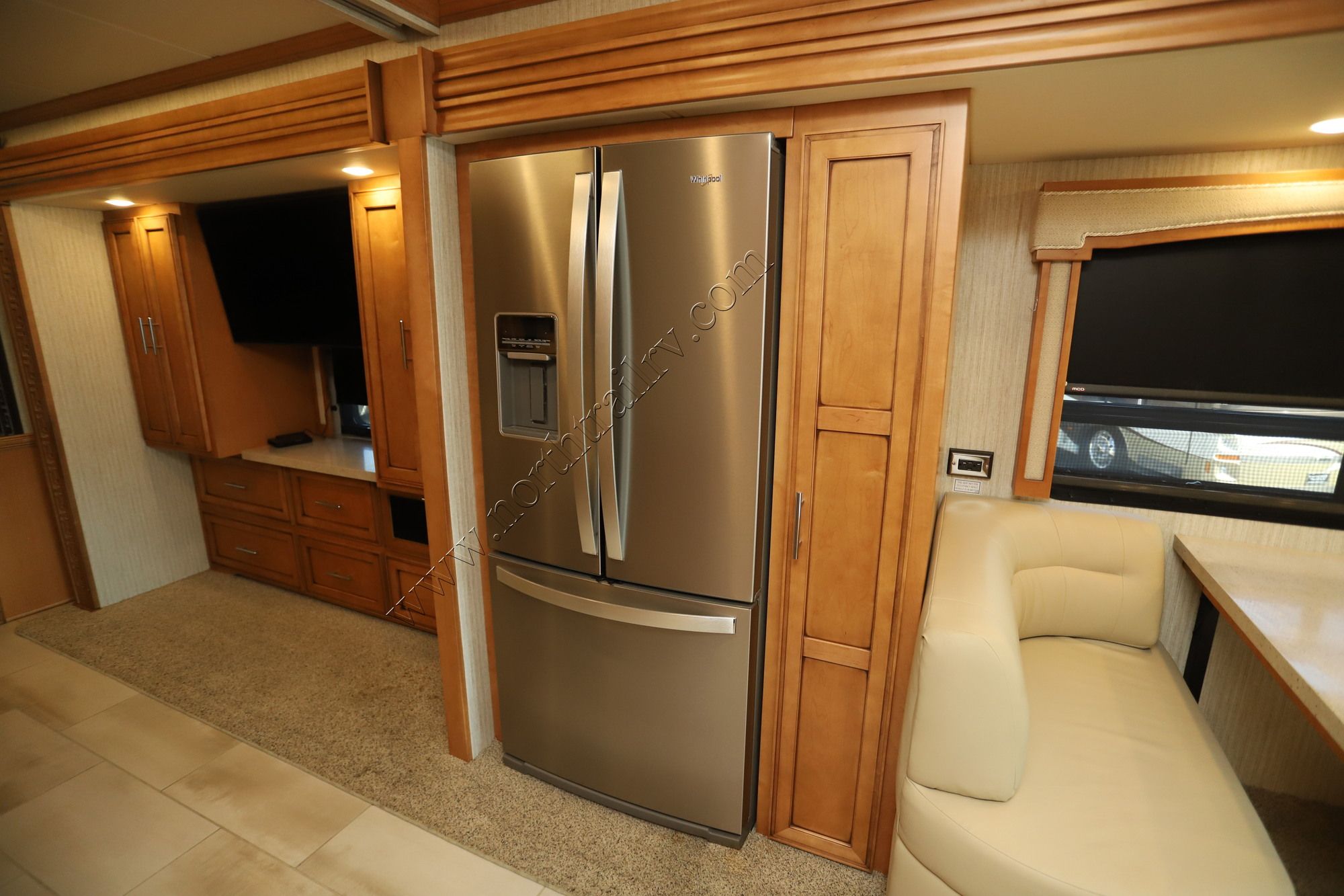 Used 2022 Newmar Ventana 4037 Class A  For Sale