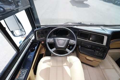 2022 Newmar Ventana 4037