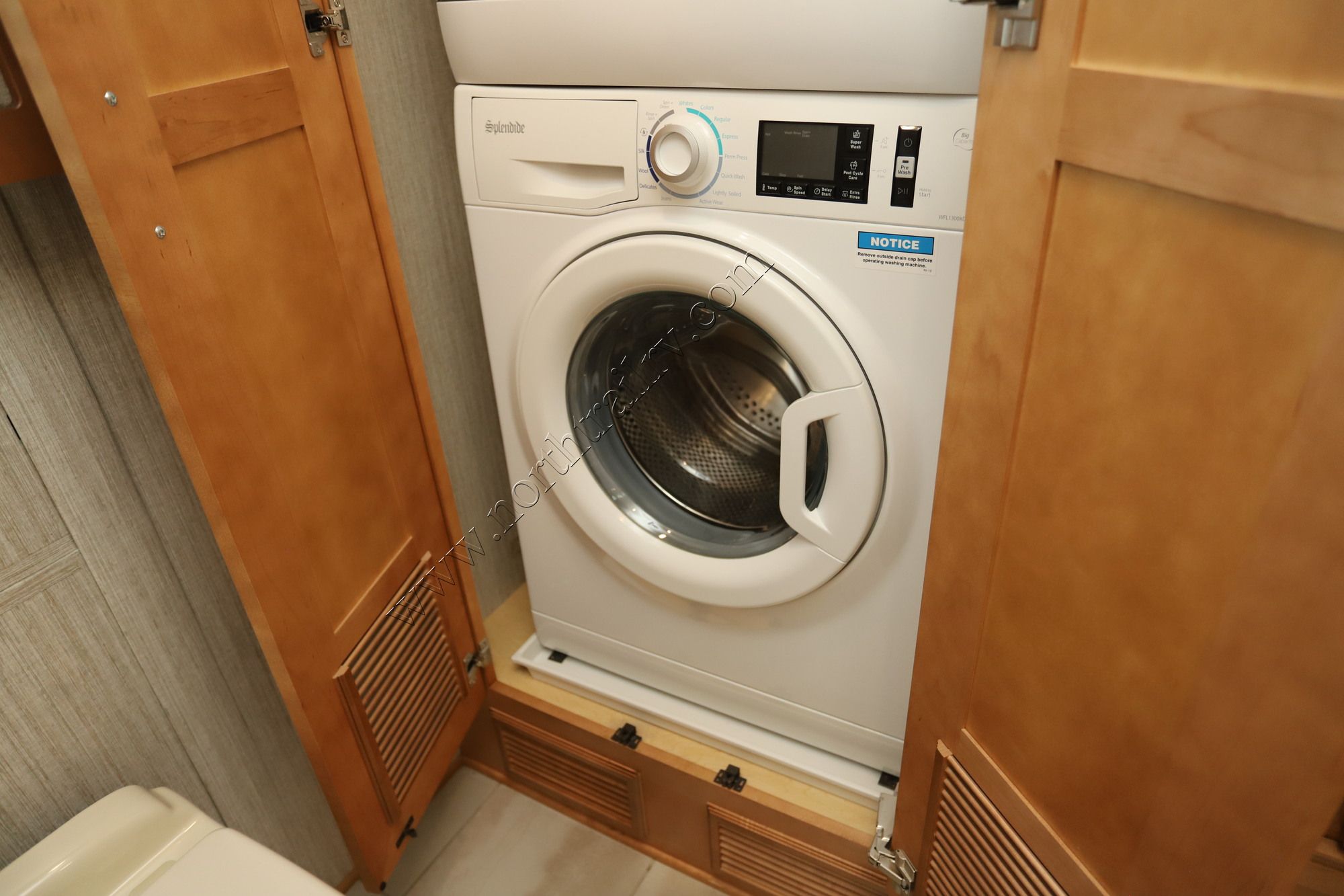 Used 2022 Newmar Ventana 4037 Class A  For Sale