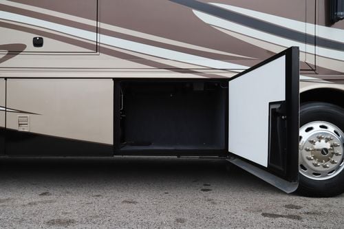 2014 Newmar Ventana 4037