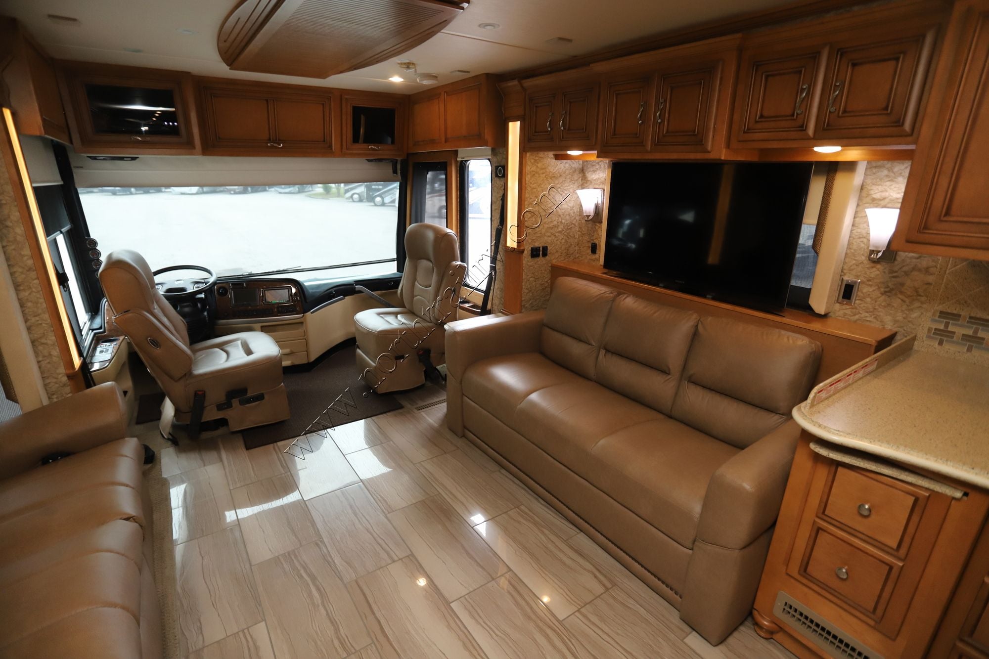 Used 2014 Newmar Ventana 4037 Class A  For Sale