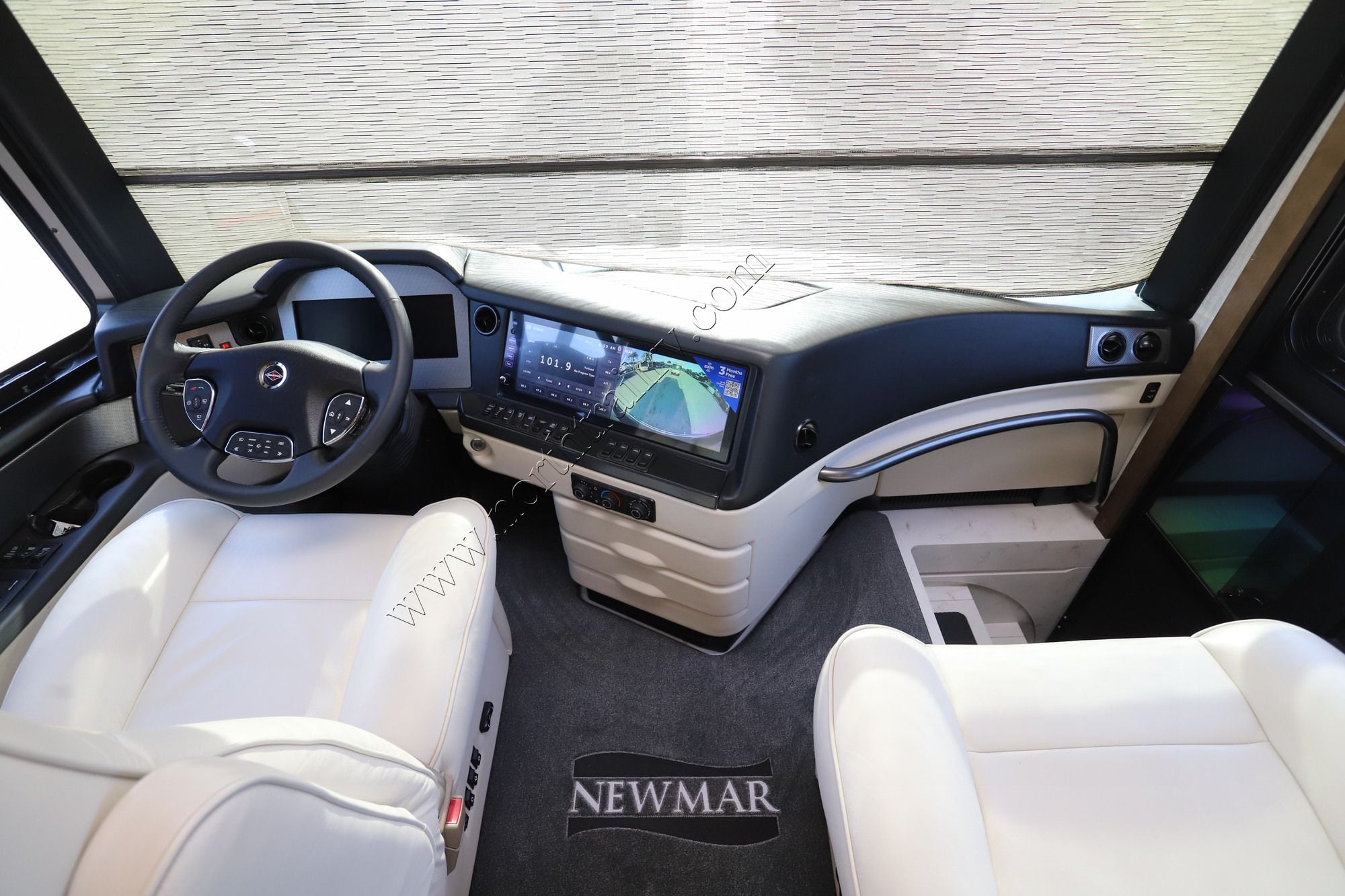 New 2027 Newmar Mountain Aire 4118 Class A  For Sale