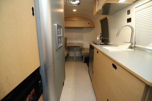 2027 Airstream World Travel 22RB