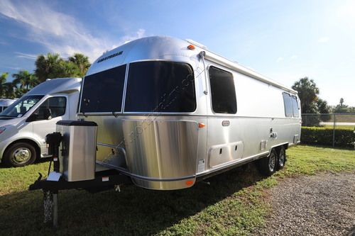 2027 Airstream Trade Wind 27FB