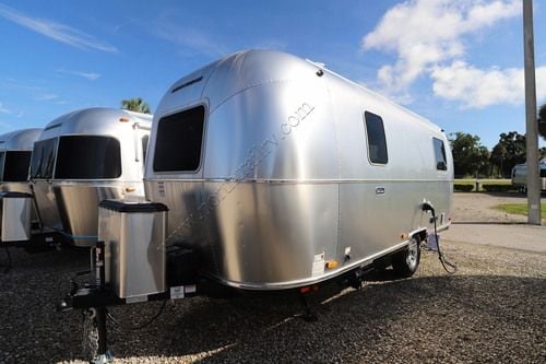 2027 Airstream World Travel 22RB