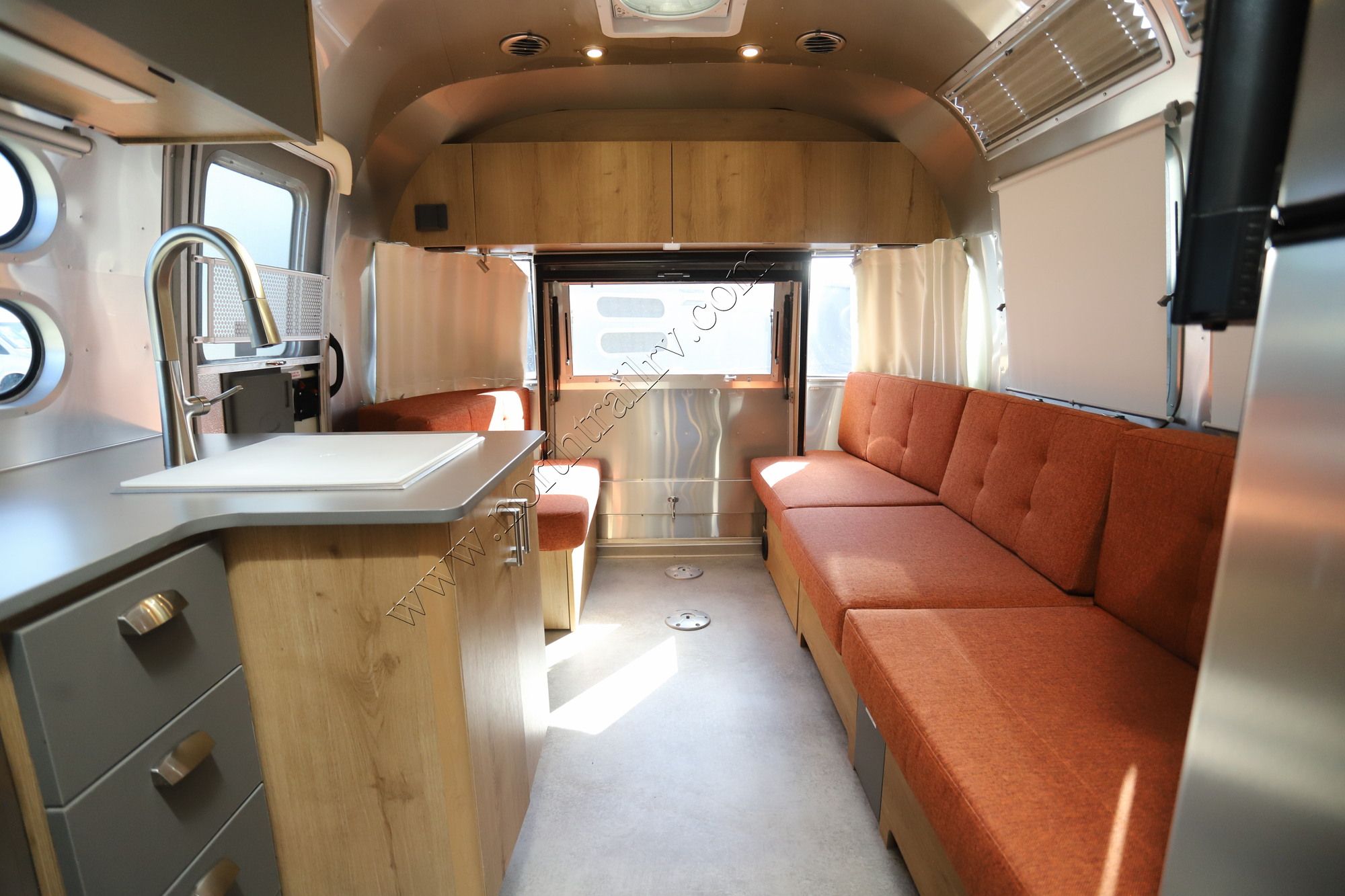 2024 Airstream Trade Wind 25FB Travel Trailer Used  For Sale