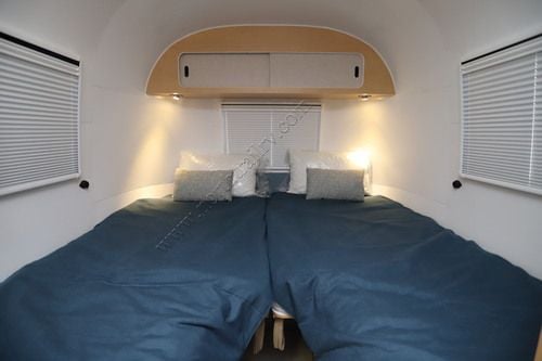 2027 Airstream World Travel 22RB