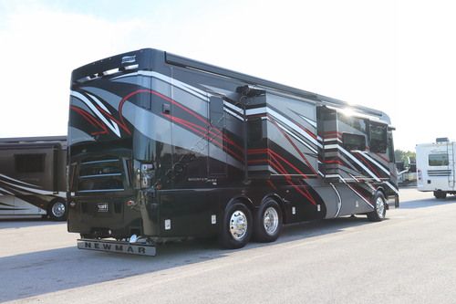 2027 Newmar Mountain Aire 4118