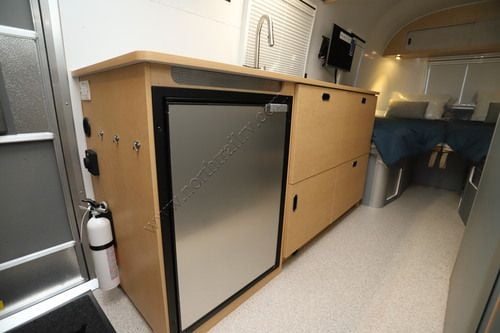 2027 Airstream World Travel 22RB