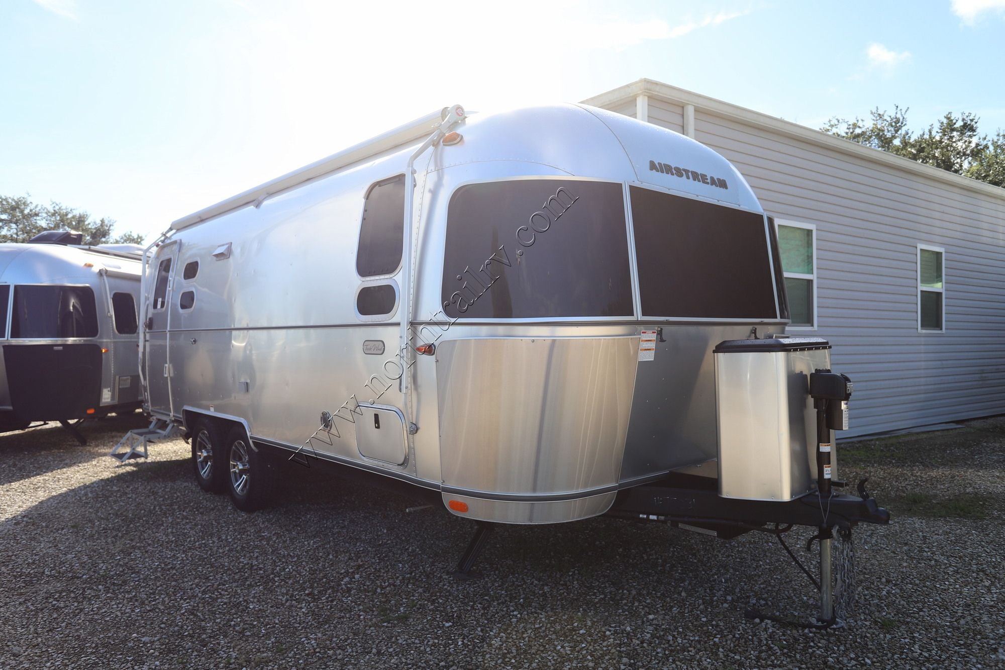 2024 Airstream Trade Wind 25FB Travel Trailer Used For Sale