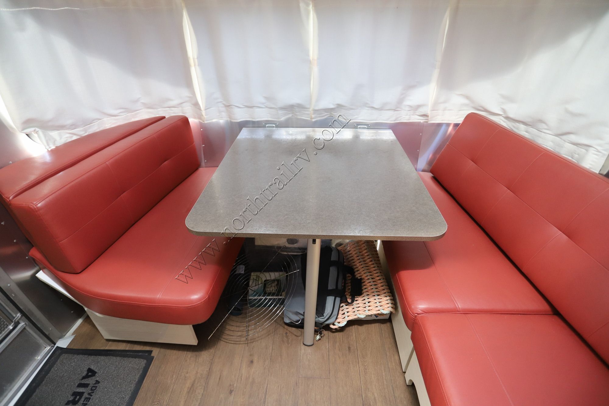 New 2018 Airstream International 25FBQ Travel Trailer  For Sale