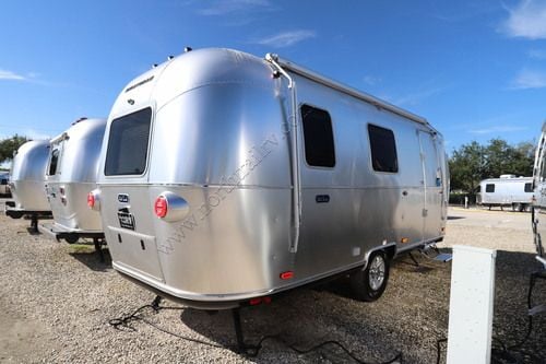 2027 Airstream World Travel 22RB