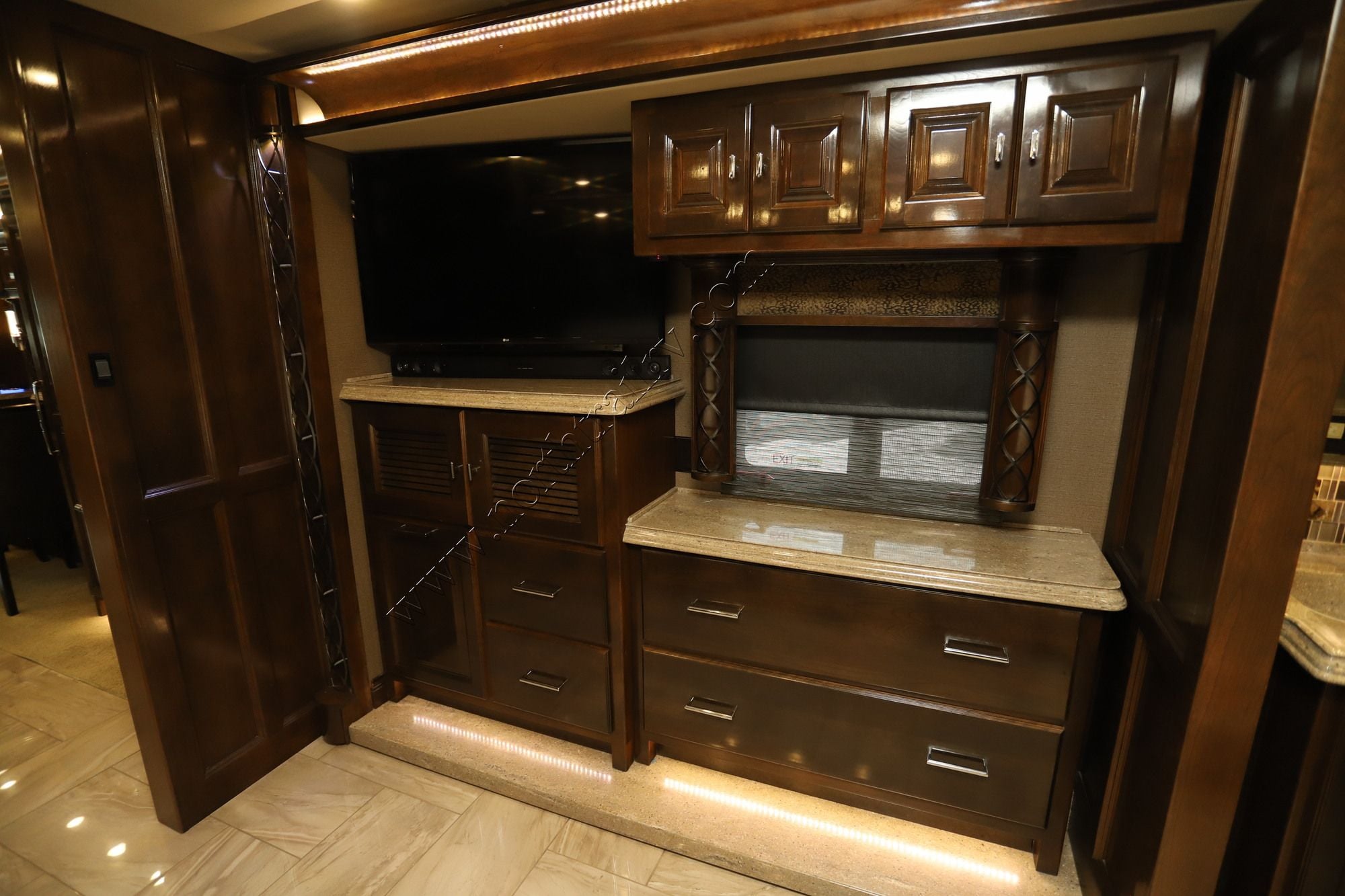 Used 2018 Tiffin Motor Homes Allegro Bus 45OPP Class A  For Sale
