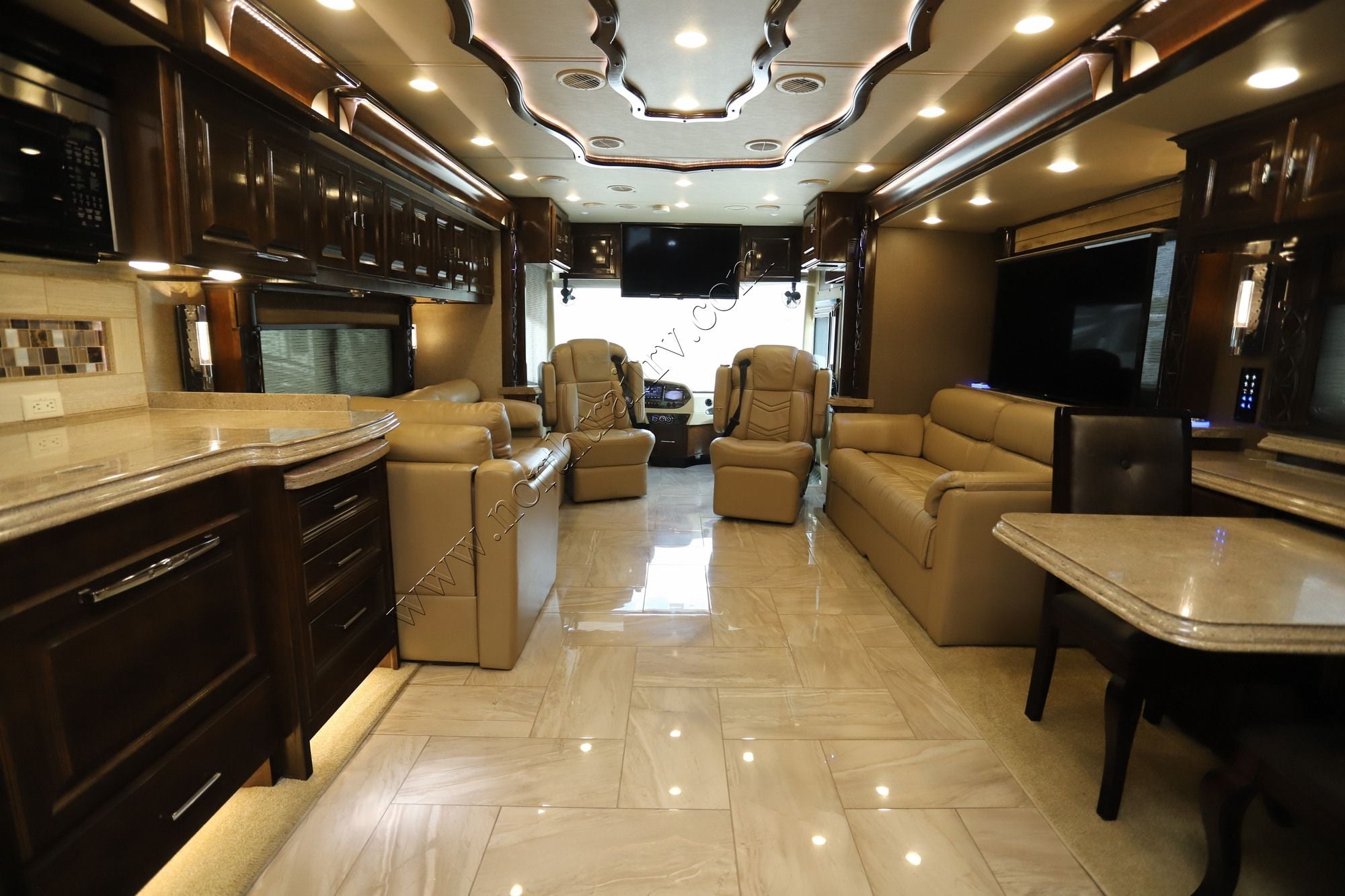 Used 2018 Tiffin Motor Homes Allegro Bus 45OPP Class A  For Sale