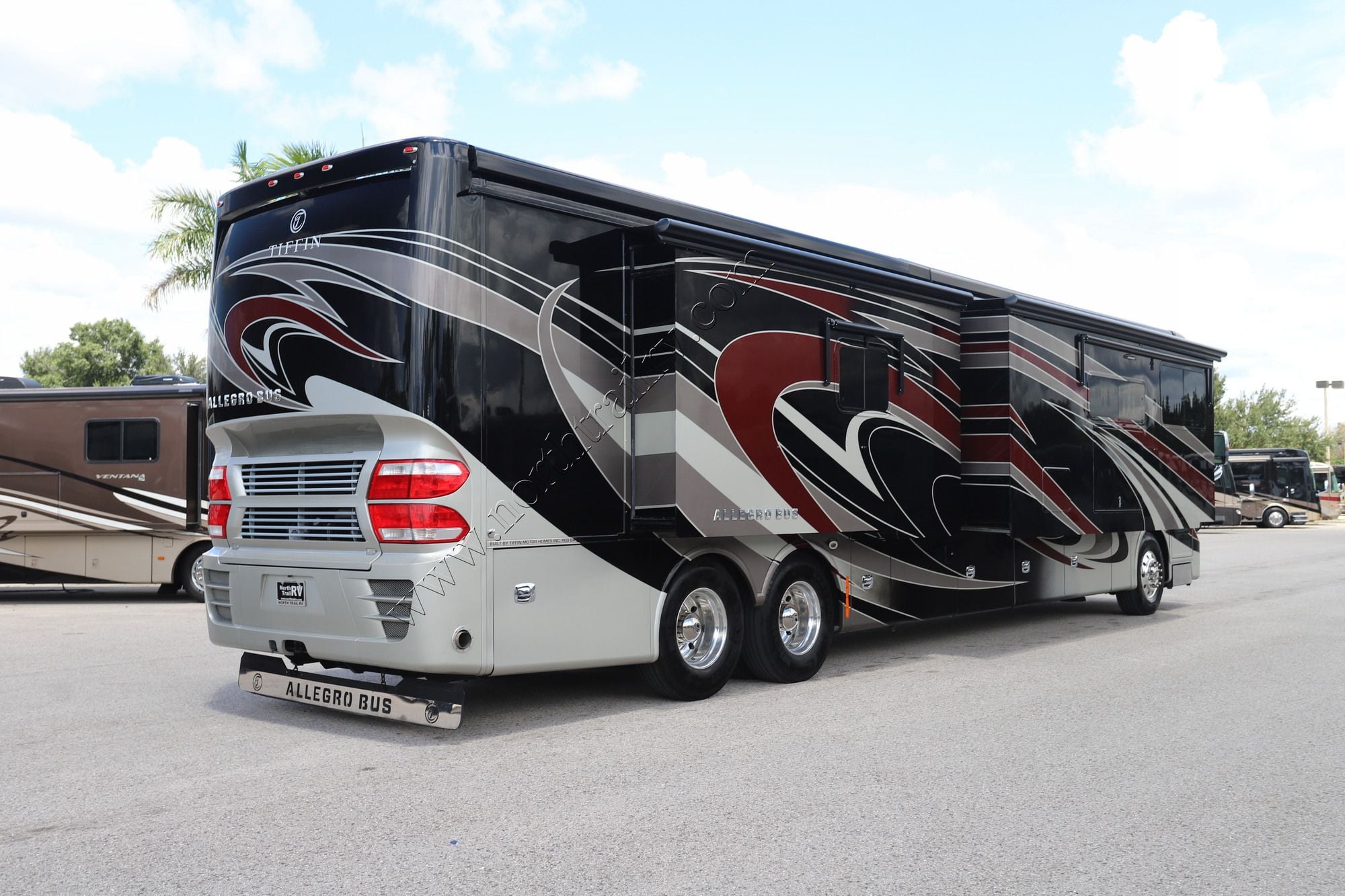Used 2018 Tiffin Motor Homes Allegro Bus 45OPP Class A  For Sale