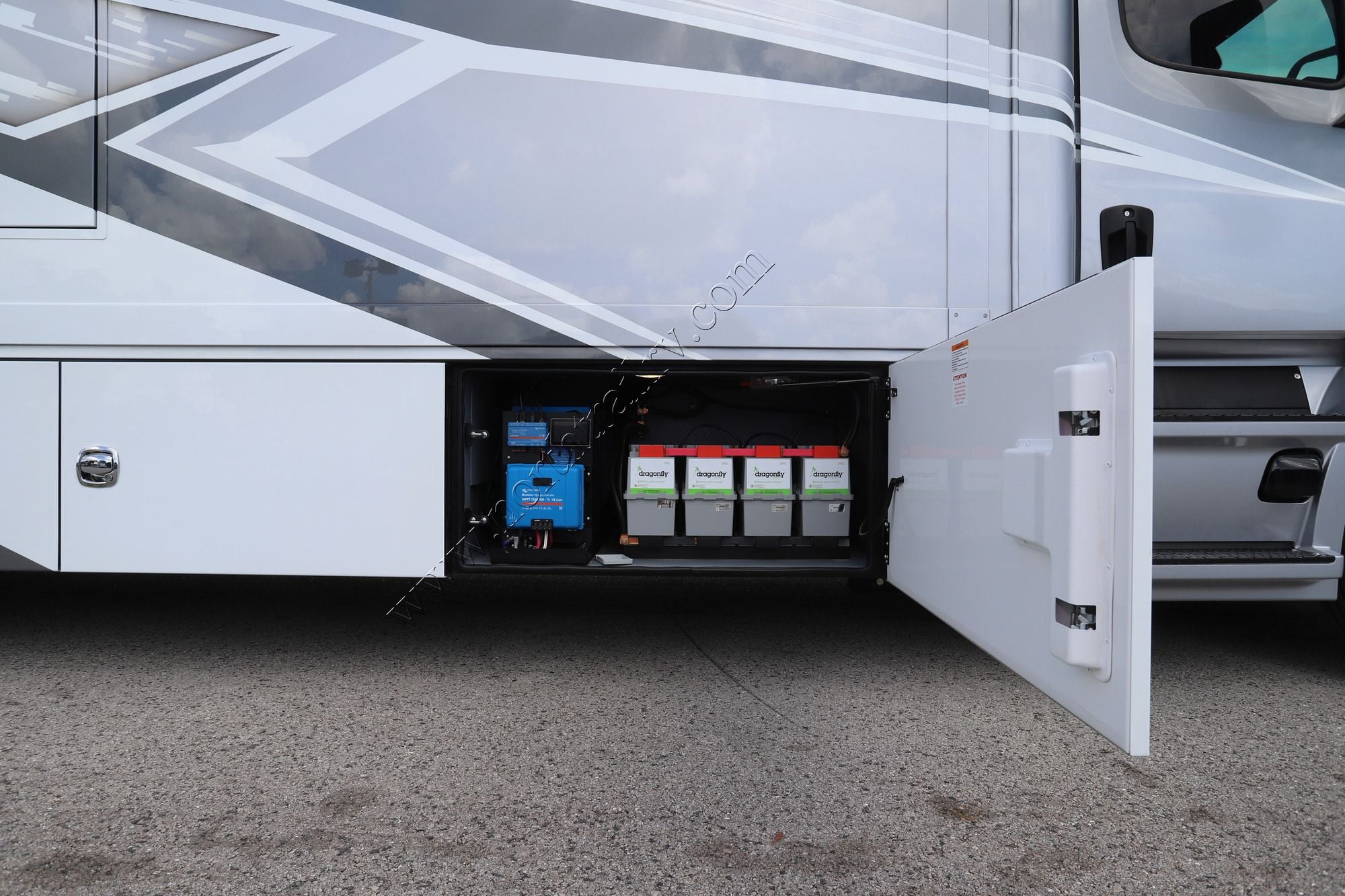 New 2027 Renegade Rv Explorer 42RB Super C  For Sale