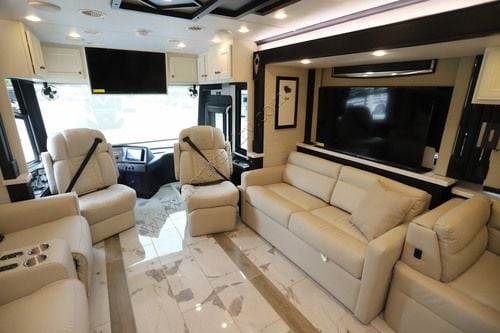 2027 Tiffin Motor Homes Phaeton 40RTH
