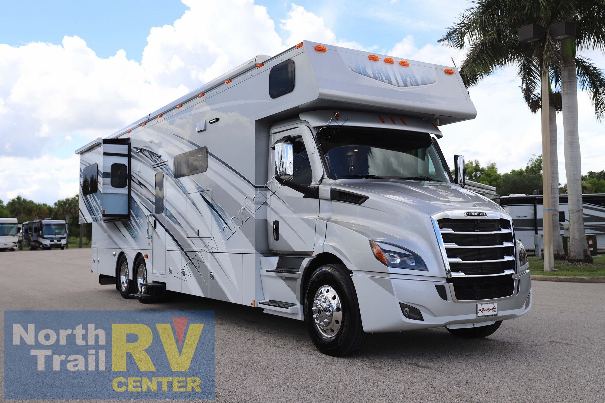 New 2027 Renegade Rv Classic 41CRB Super C  For Sale