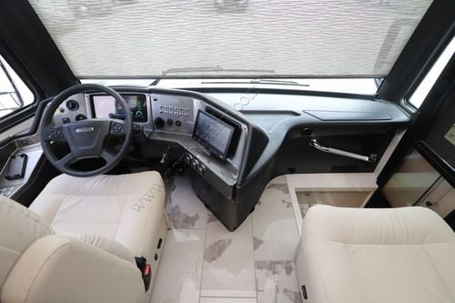 2027 Tiffin Motor Homes Phaeton 40RTH