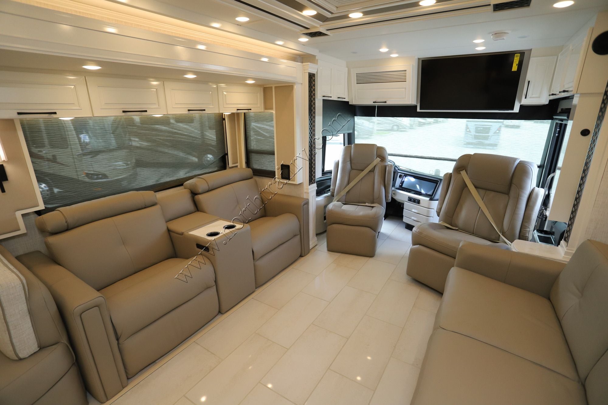 New 2027 Newmar London Aire 4551 Class A  For Sale