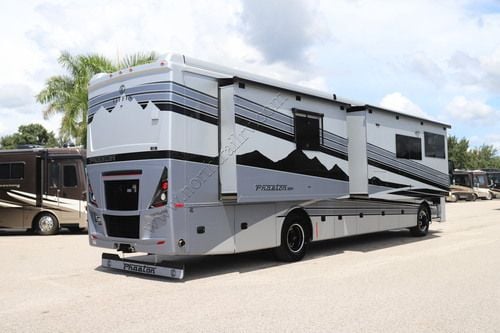 2027 Tiffin Motor Homes Phaeton 40RTH