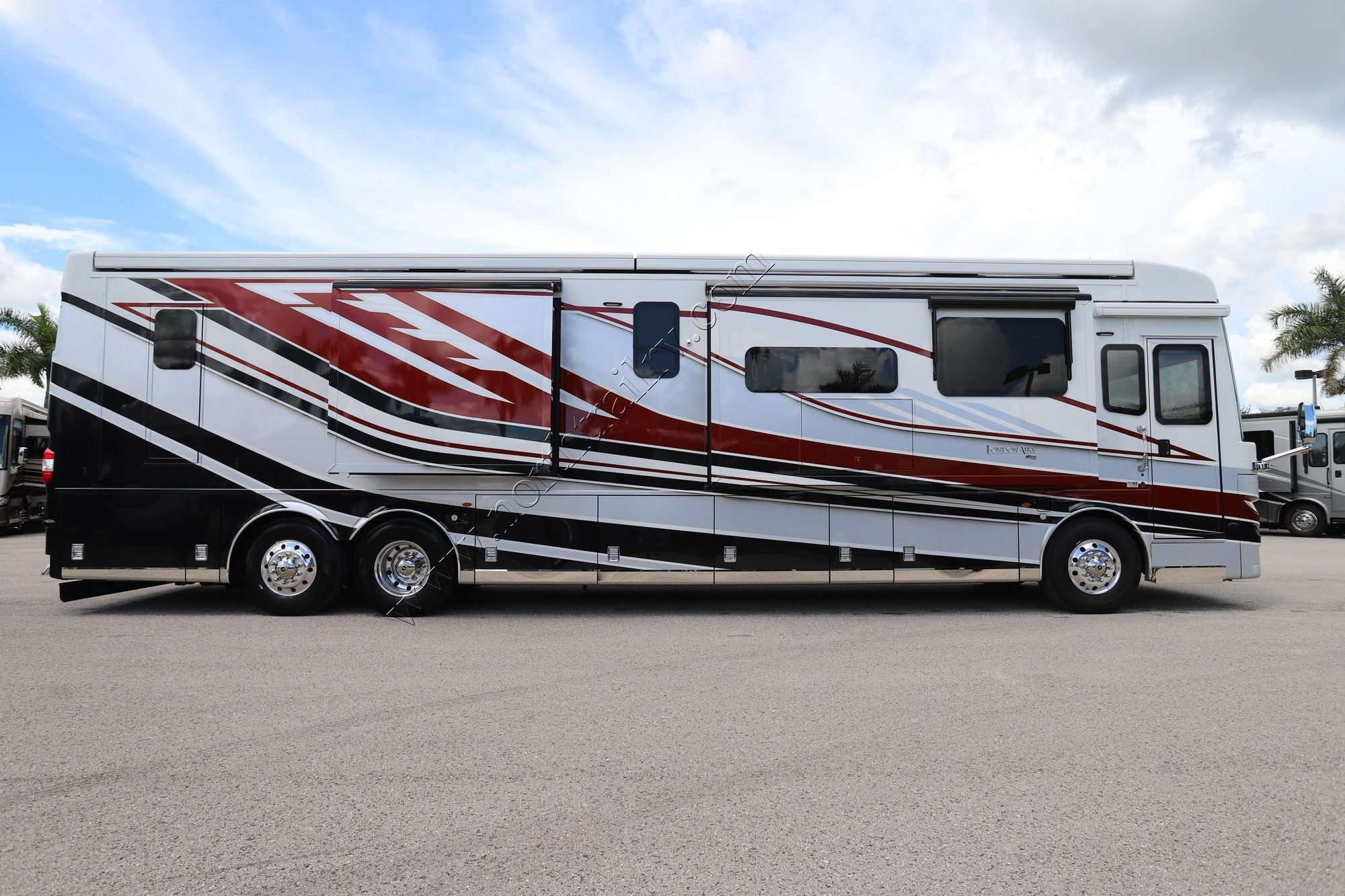 New 2027 Newmar London Aire 4551 Class A  For Sale