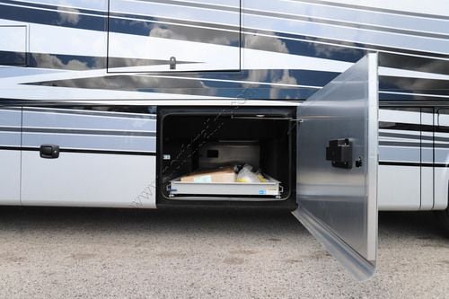 2027 Tiffin Motor Homes Phaeton 40RTH