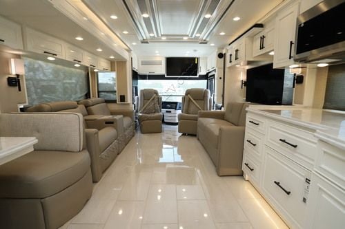 2027 Newmar London Aire 4551