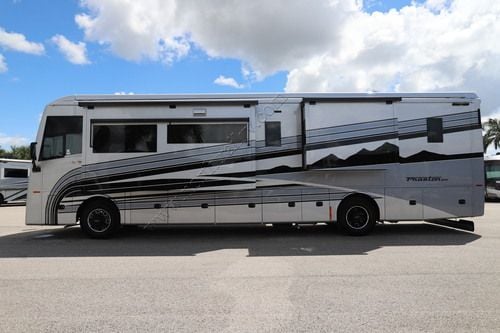 2027 Tiffin Motor Homes Phaeton 40RTH