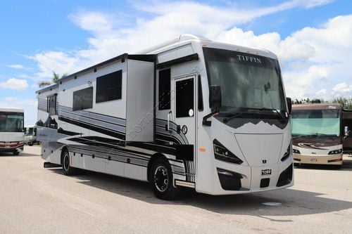 2027 Tiffin Motor Homes Phaeton 40RTH
