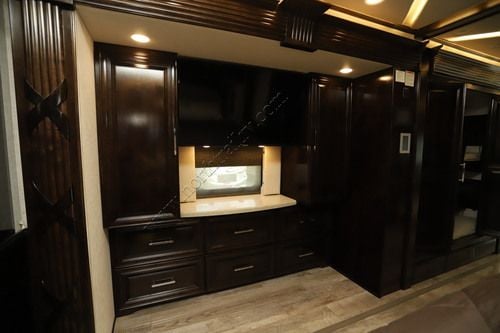 2020 Newmar Mountain Aire 4535