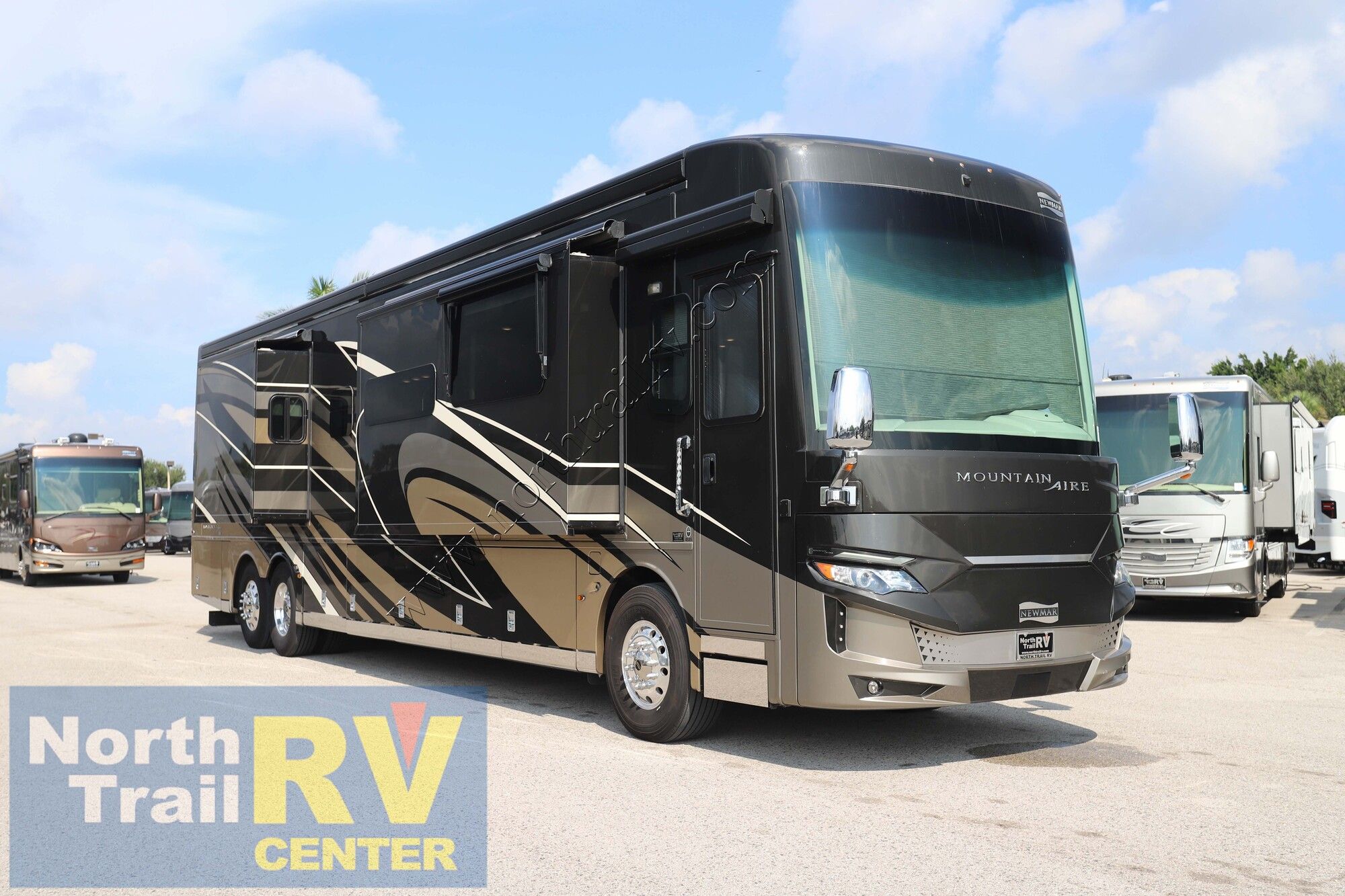 Used 2020 Newmar Mountain Aire 4535 Class A  For Sale