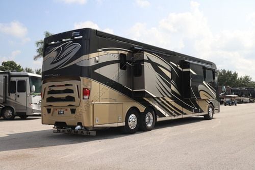 2020 Newmar Mountain Aire 4535