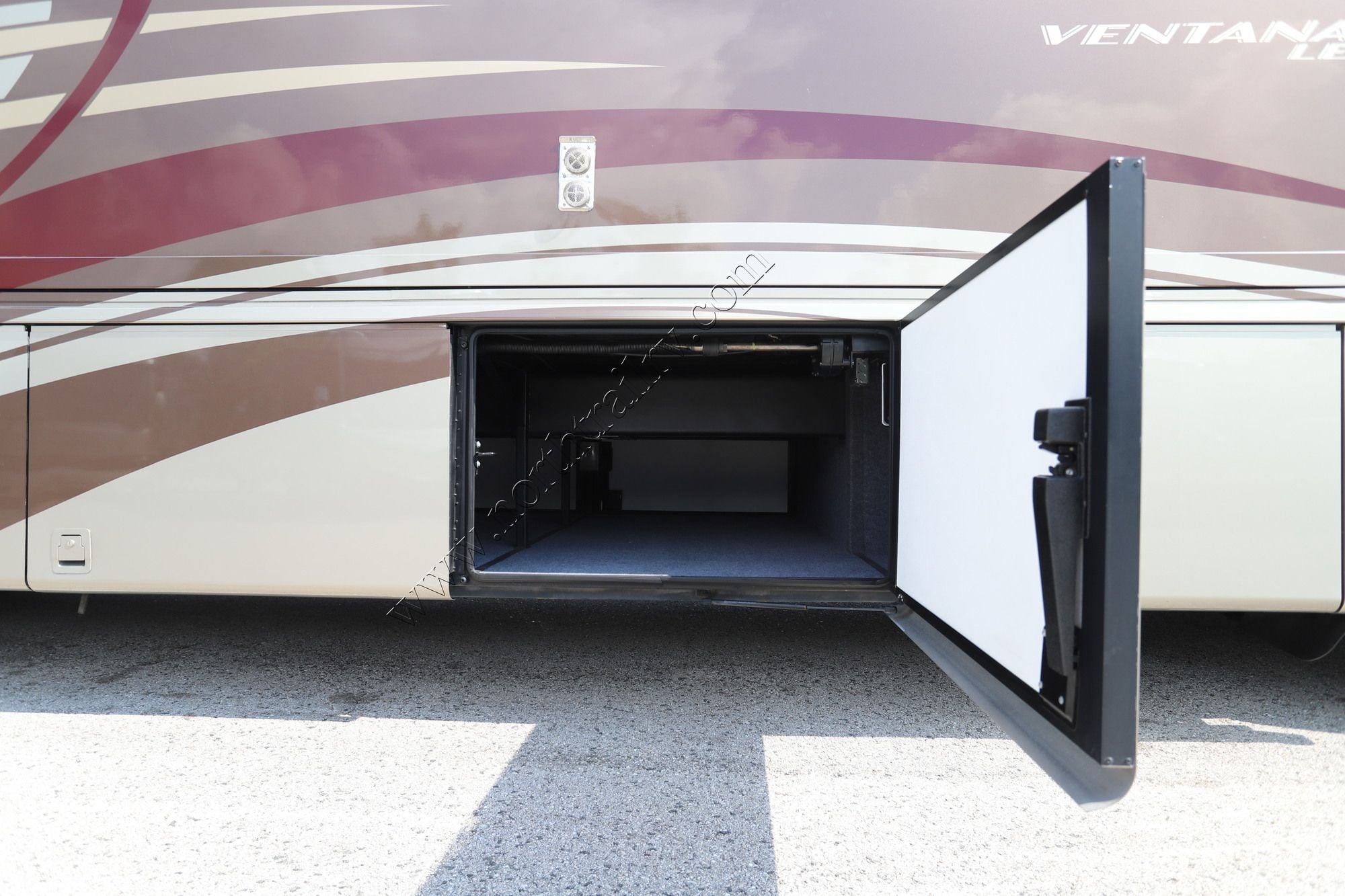 Used 2014 Newmar Ventana Le 3850 Class A  For Sale