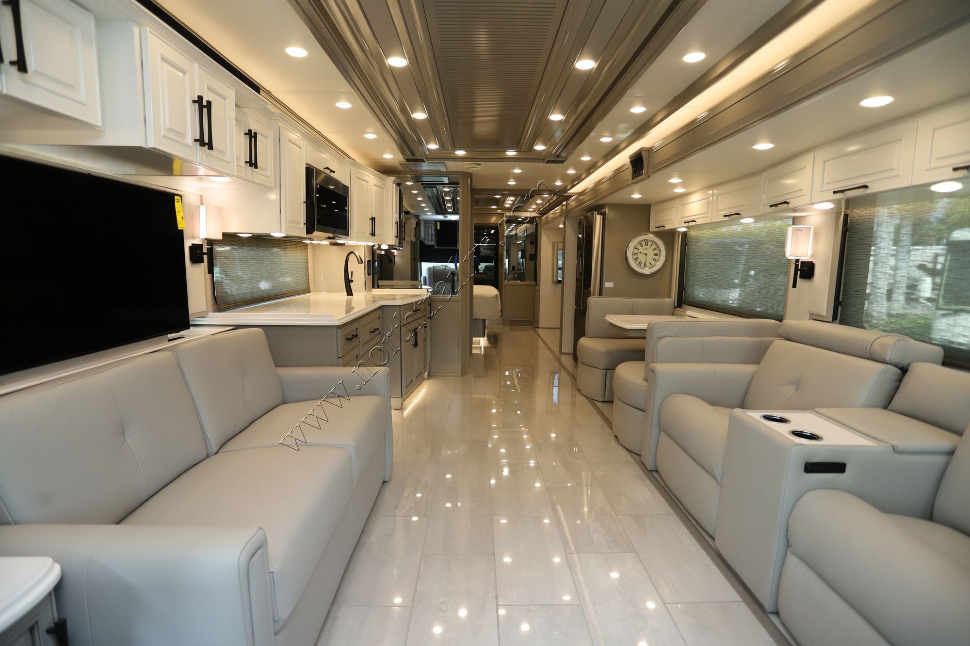 New 2027 Newmar London Aire 4551 Class A  For Sale