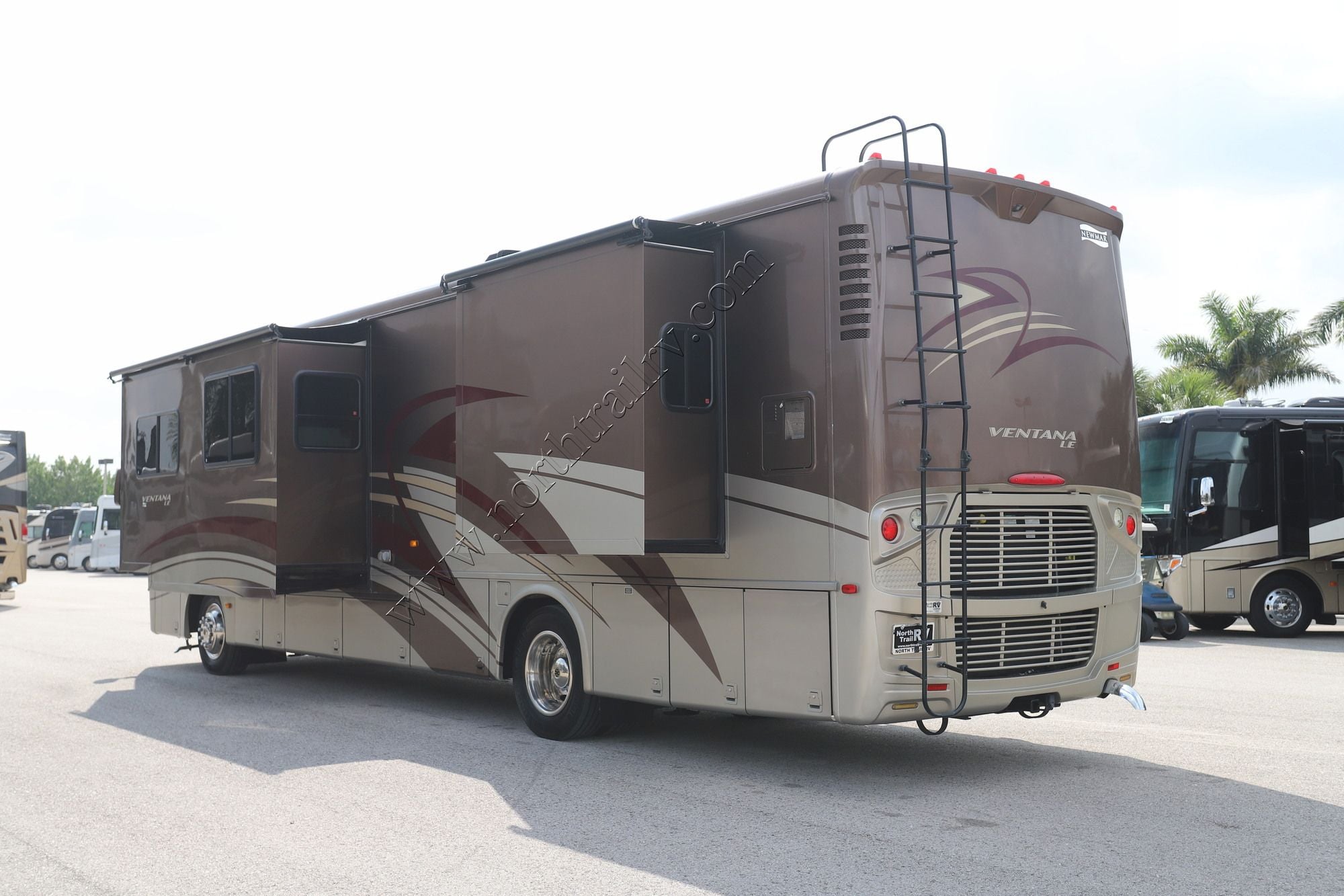 Used 2014 Newmar Ventana Le 3850 Class A  For Sale